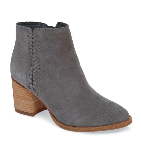 NIB Blondo Nina Waterproof Suede Ankle Bootie - Picture 12 of 12